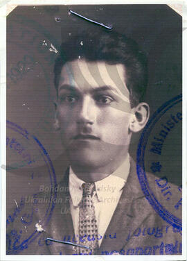 Nick Gaudun's old passport photo 1929