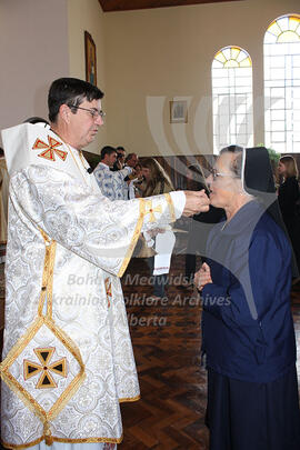 Ordination of f. Malinowsky. Communion Ceremony