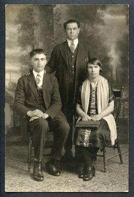 Relatives of Fred Paranchych in Roznov, Ukraine